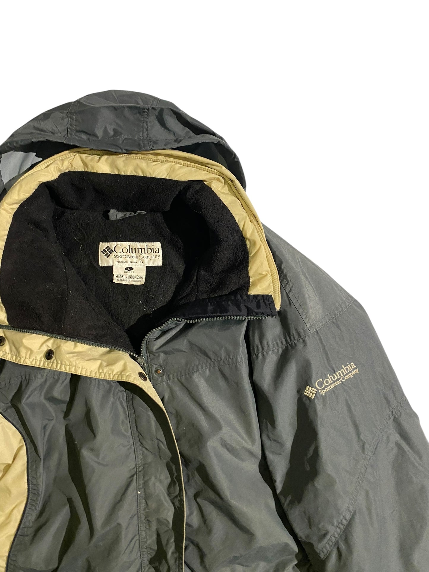 Columbia heavy windbreaker jacket