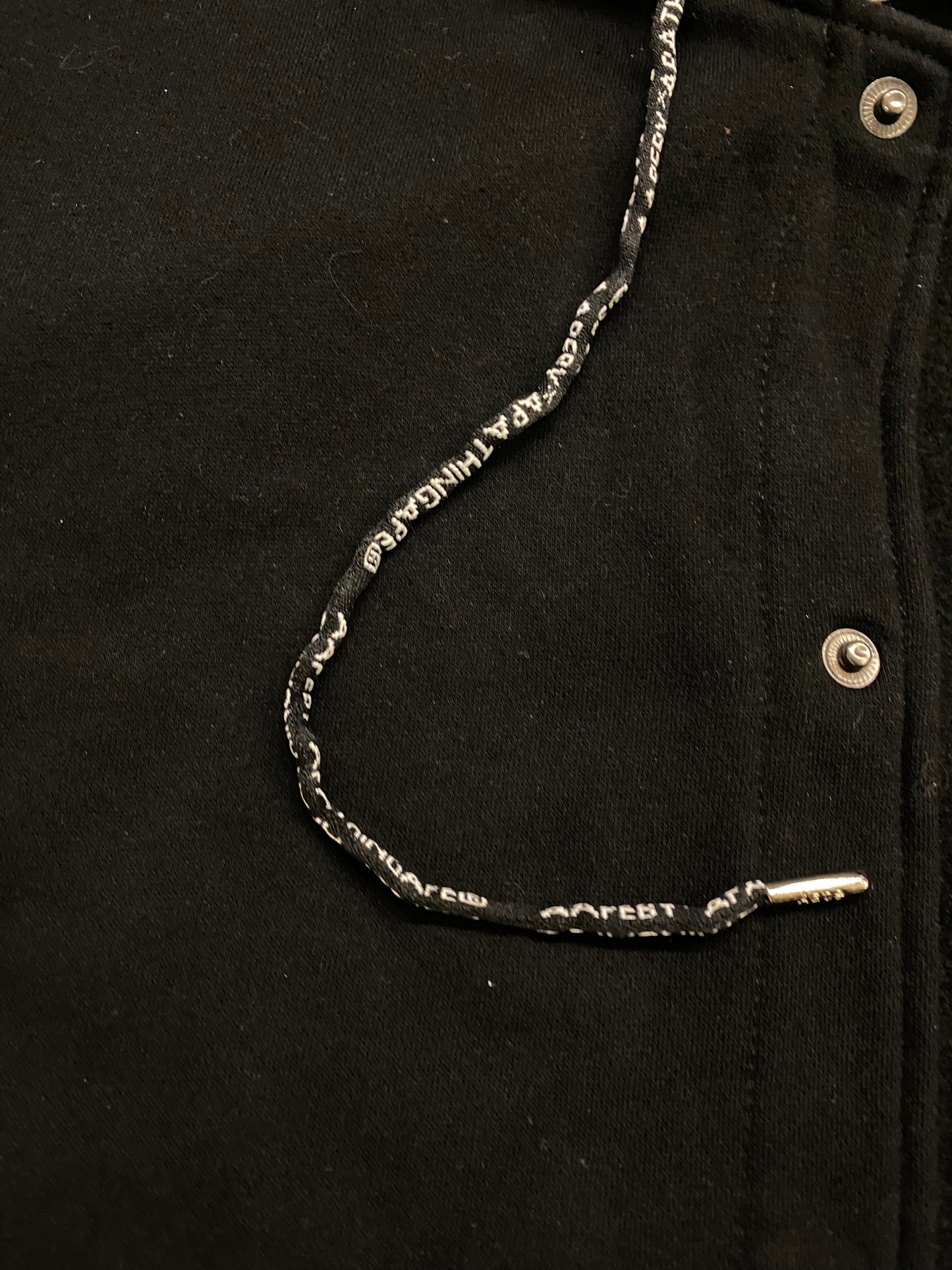 APUNVS cameo hooded jacket