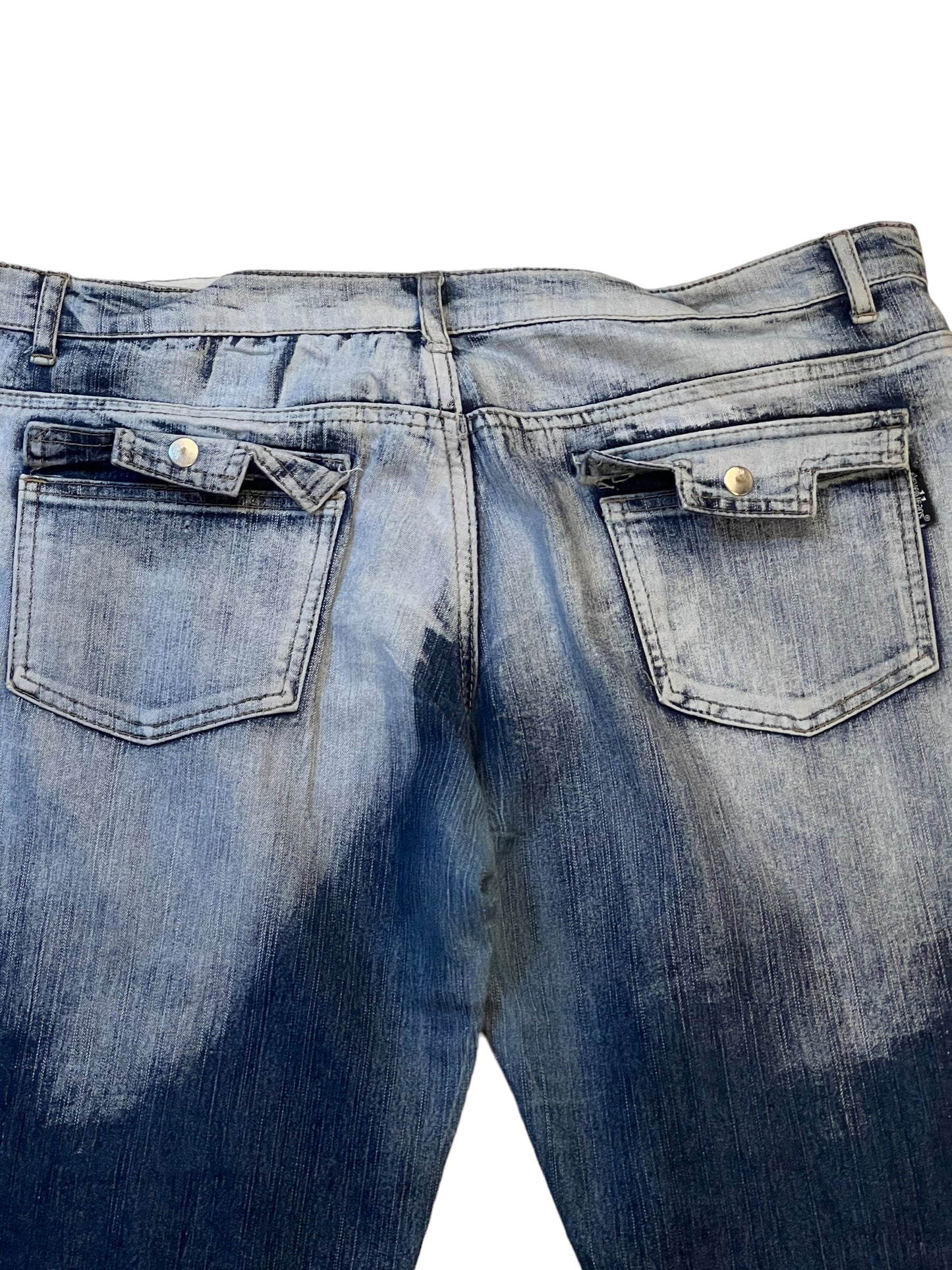 Eleven baggy washed jeans