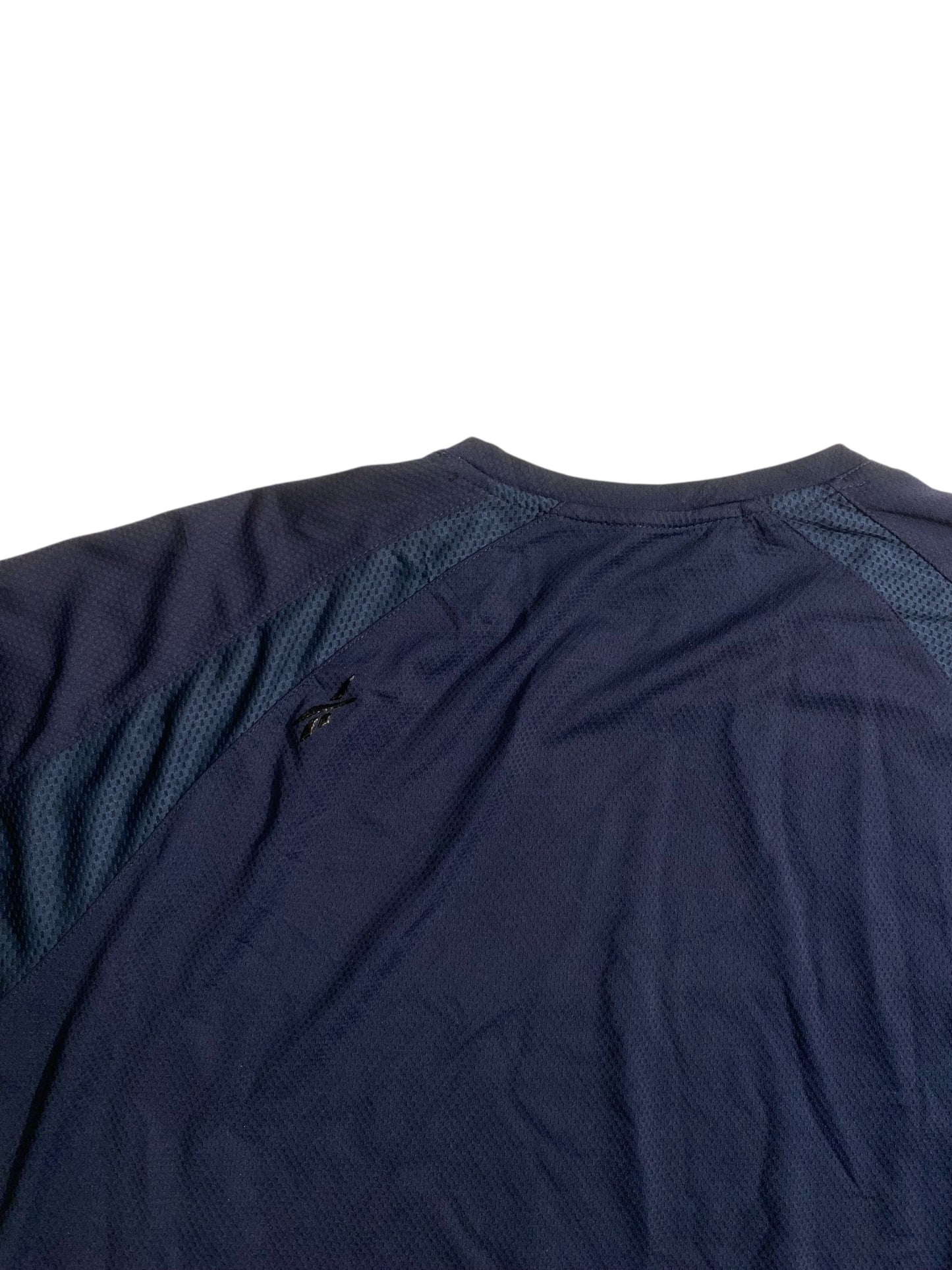 Rebook sport jersey