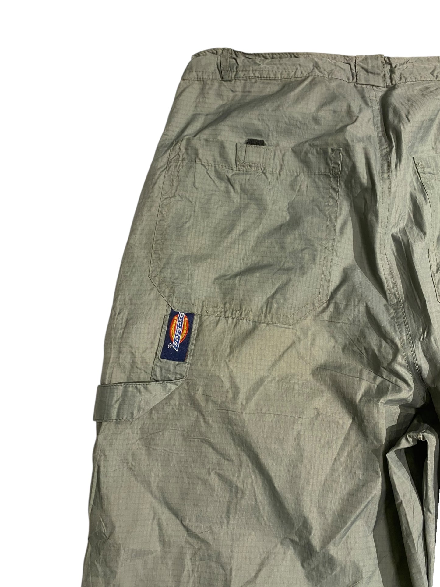 Dickies baggy parachute pants
