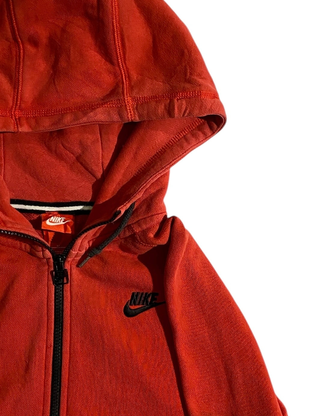 Nike tech fleece in red
