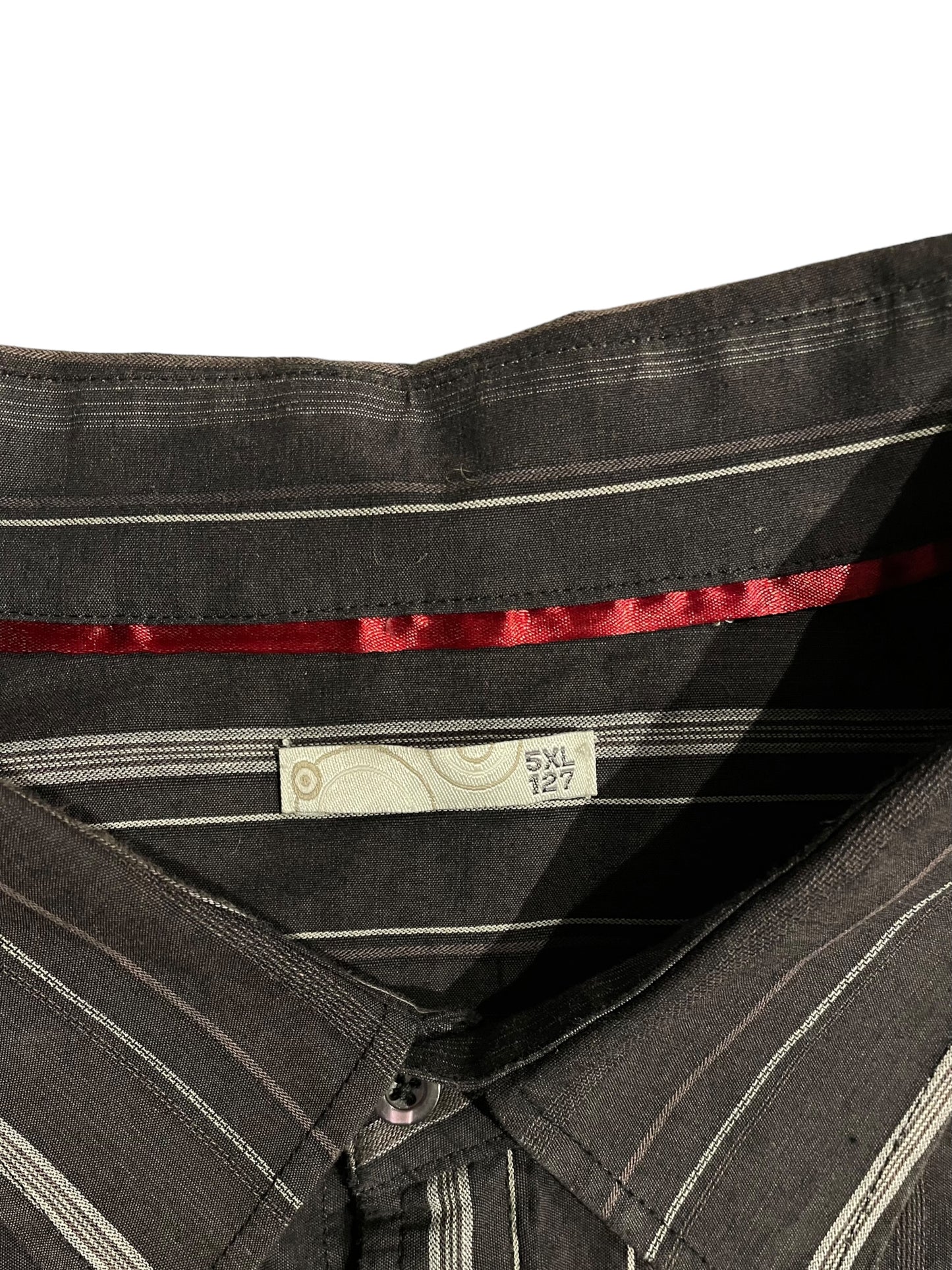 Urban Culture y2k shirt