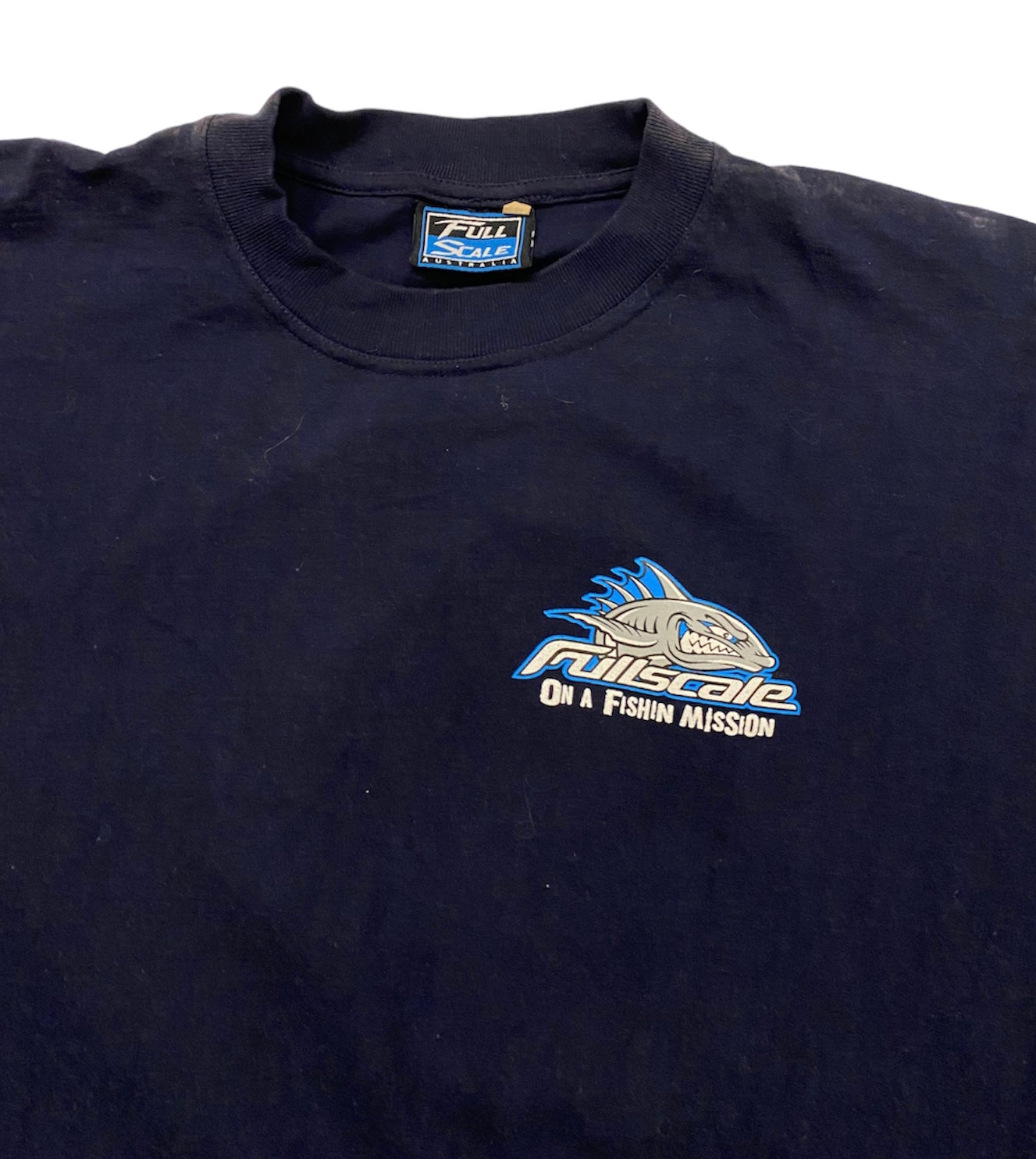 Full scale vintage tee