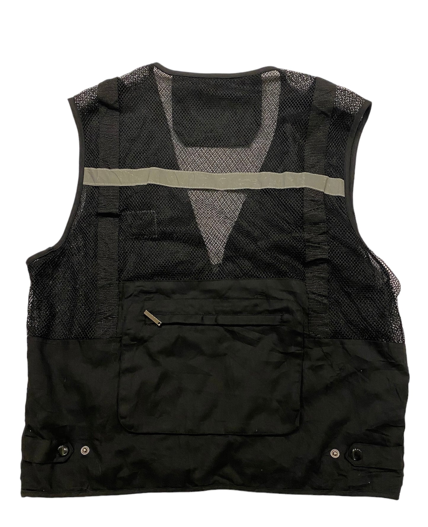 Multi-pocket tactical vest with reflective back